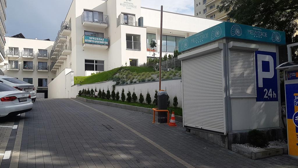 Apartament Magnolia Przy Morzu Miedzyzdroje Exterior foto